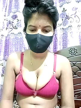 Snapshot of Anusri- chatting on 03.19.25 Anusri- online show from 03.19.25