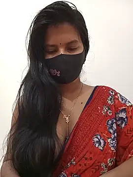 Snapshot of Anusri- chatting on 09.11.25 Anusri- online show from 09.11.25