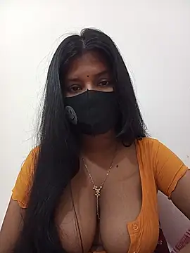 Snapshot of Anusri- chatting on 09.16.25 Anusri- online show from 09.16.25