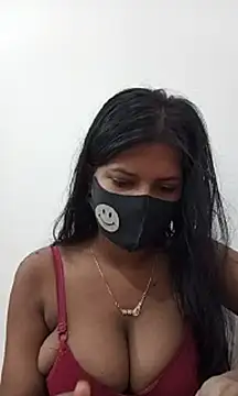 Snapshot of Anusri- chatting on 09.29.25 Anusri- online show from 09.29.25