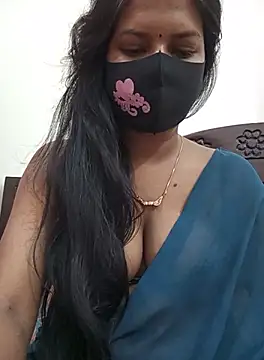 Snapshot of Anusri- chatting on 09.29.25 Anusri- online show from 09.29.25