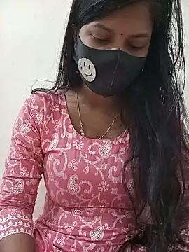 Snapshot of Anusri- chatting on 10.26.25 Anusri- online show from 10.26.25