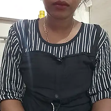 Snapshot of Anusri- chatting on 11.02.25 Anusri- online show from 11.02.25