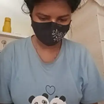 Snapshot of Anusri- chatting on 11.06.25 Anusri- online show from 11.06.25