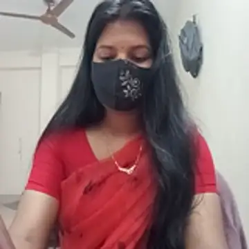 Snapshot of Anusri- chatting on 11.09.25 Anusri- online show from 11.09.25