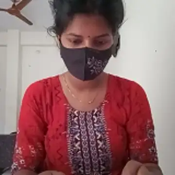 Snapshot of Anusri- chatting on 11.11.25 Anusri- online show from 11.11.25