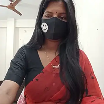 Snapshot of Anusri- chatting on 11.11.25 Anusri- online show from 11.11.25