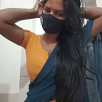 Snapshot of Anusri- chatting on 11.16.25 Anusri- online show from 11.16.25