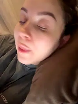 ellie ssexy online show from 12.16.25