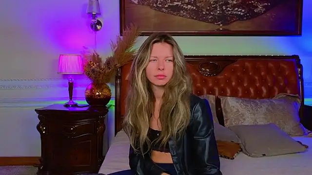 Real Tini online show from 11.27.25