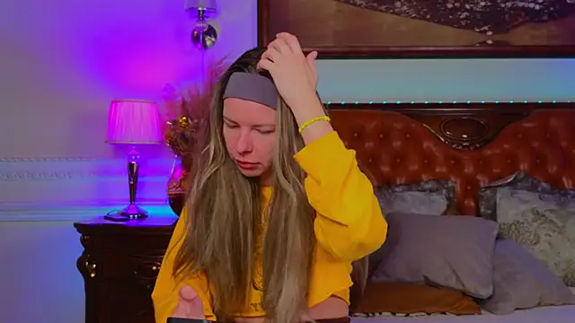 Real Tini online show from 01.08.26