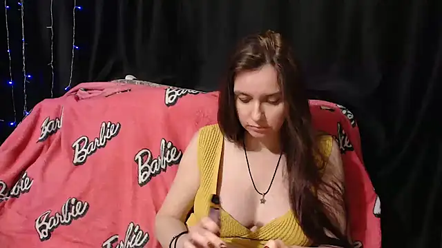 Snapshot of Milana69 chatting on 10.02.25 Milana69 online show from 10.02.25
