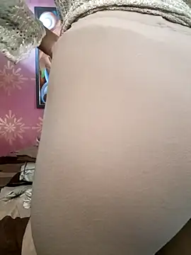 Snapshot of yourkajal chatting on 11.08.25 yourkajal online show from 11.08.25