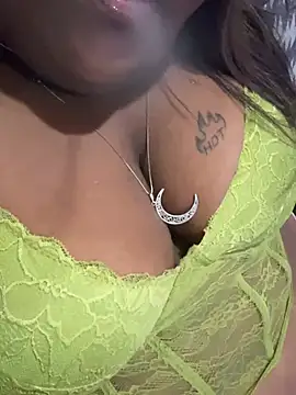 Snapshot of MedusaHot69 chatting on 02.18.26 MedusaHot69 online show from 02.18.26