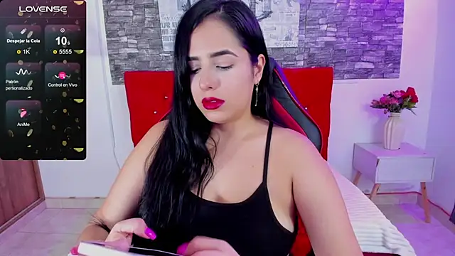 Snapshot of Arith_Sandoval_sc chatting on 10.25.25 Arith Sandoval sc online show from 10.25.25