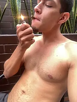 Snapshot of ElianFoxter chatting on 10.15.25 ElianFoxter online show from 10.15.25