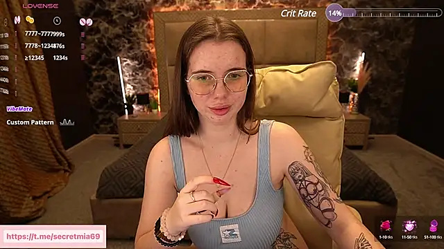 Snapshot of SecretDesireMe chatting on 01.19.25 SecretDesireMe online show from 01.19.25