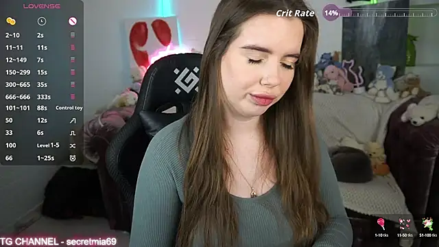 Snapshot of SecretDesireMe chatting on 09.11.25 SecretDesireMe online show from 09.11.25