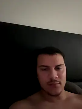 Snapshot of Cocoonefiree chatting on 09.25.25 Cocoonefiree online show from 09.25.25