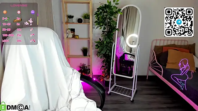 Aly Alyc online show from 03.30.26