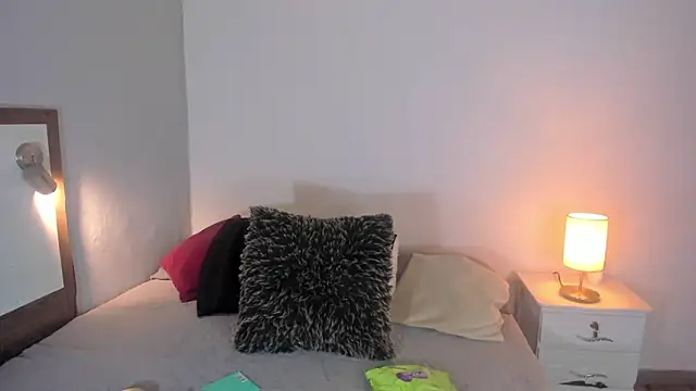 MELISSA ALVAREZ online show from 02.17.25