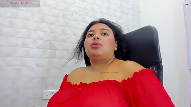 Snapshot of Emily_cooper20 chatting on 03.22.25 Emily cooper20 online show from 03.22.25