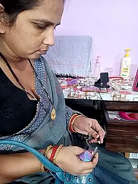 reemacouple007 online show from 04.13.26