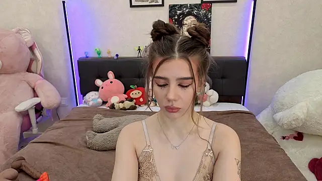 dolly ll online show from 10.04.25