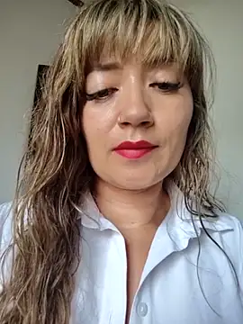 tata laima   online show from 12.03.25