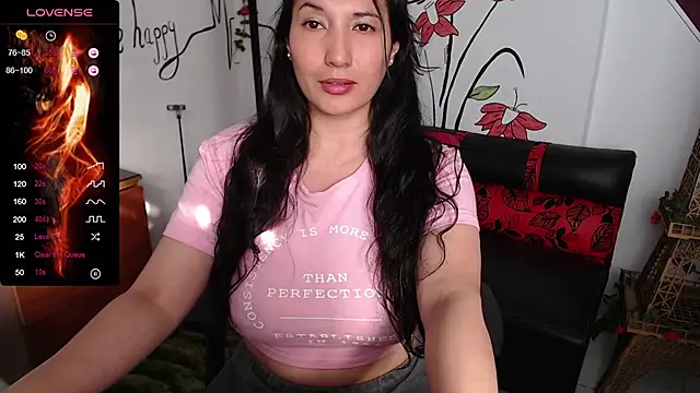 Snapshot of Roxanne_Ssummers chatting on 01.21.25 Roxanne Ssummers online show from 01.21.25