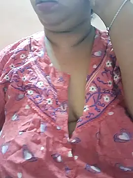 Snapshot of Ravina_patil1 chatting on 01.14.25 Ravina patil1 online show from 01.14.25