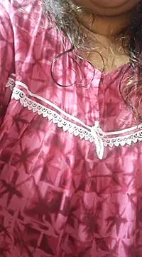 Snapshot of Ravina_patil1 chatting on 03.11.25 Ravina patil1 online show from 03.11.25