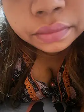 Snapshot of Ravina_patil1 chatting on 10.07.25 Ravina patil1 online show from 10.07.25