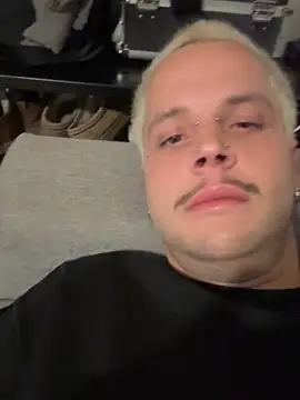 Alessandroxxx6968 online show from 06.05.26