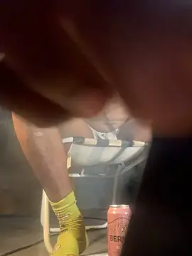 Snapshot of Maskman941 chatting on 11.04.25 Maskman941 online show from 11.04.25