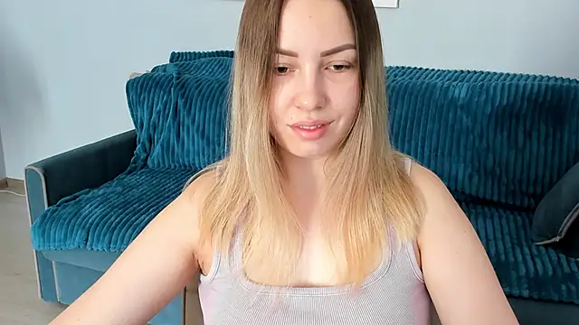 Mia shy1 online show from 02.12.25