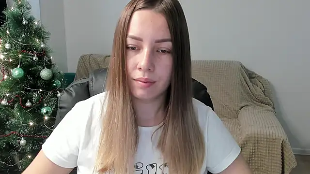 Mia shy1 online show from 12.16.25