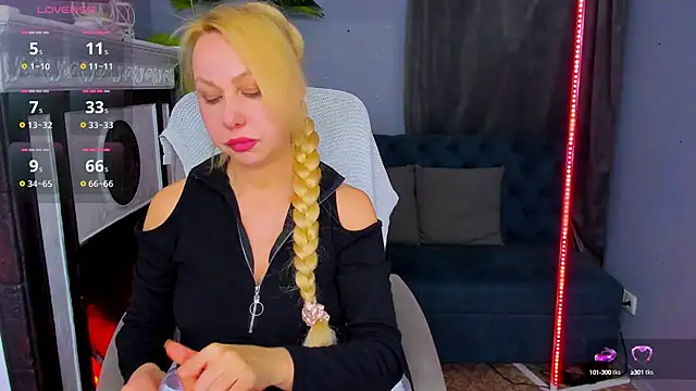 Snapshot of Anny_Jey_ chatting on 02.20.25 Anny Jey online show from 02.20.25