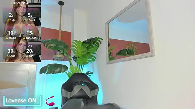 Snapshot of enma30_ chatting on 10.01.25 enma30 online show from 10.01.25