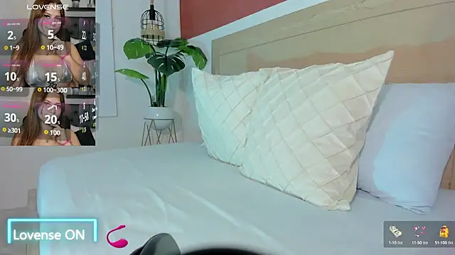 Snapshot of enma30_ chatting on 10.11.25 enma30 online show from 10.11.25