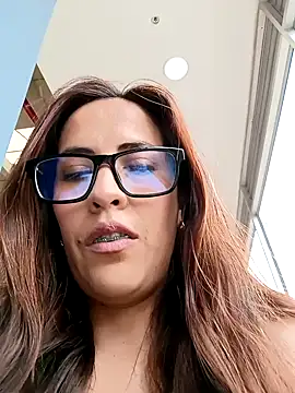 Snapshot of Lena-32 chatting on 02.18.25 Lena-32 online show from 02.18.25