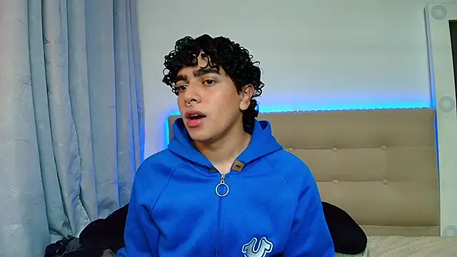  nickconnor01 online show from 12.26.24