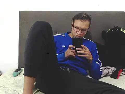 andy loverxx online show from 02.08.26