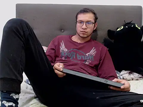 andy loverxx online show from 02.14.26