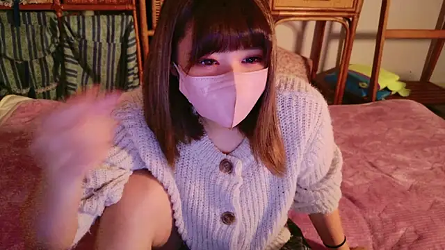 Snapshot of Megu_Melon chatting on 01.11.25 Megu Melon online show from 01.11.25