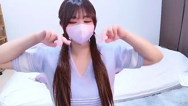 Snapshot of Megu_Melon chatting on 09.27.25 Megu Melon online show from 09.27.25