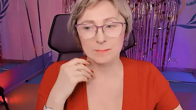 sugar vivien online show from 02.28.25