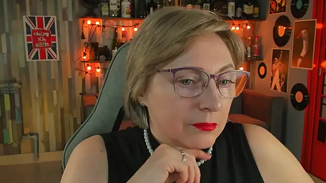 sugar vivien online show from 03.13.25