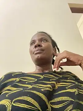 Snapshot of Cute_princcess chatting on 11.02.25 Cute princcess online show from 11.02.25