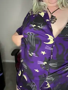 Snapshot of kitten0760 chatting on 06.14.26 kitten0760 online show from 06.14.26